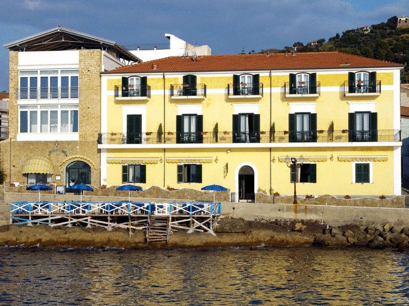 Das hochwertige Hotel Villa Sirio in Kampanien am Meer